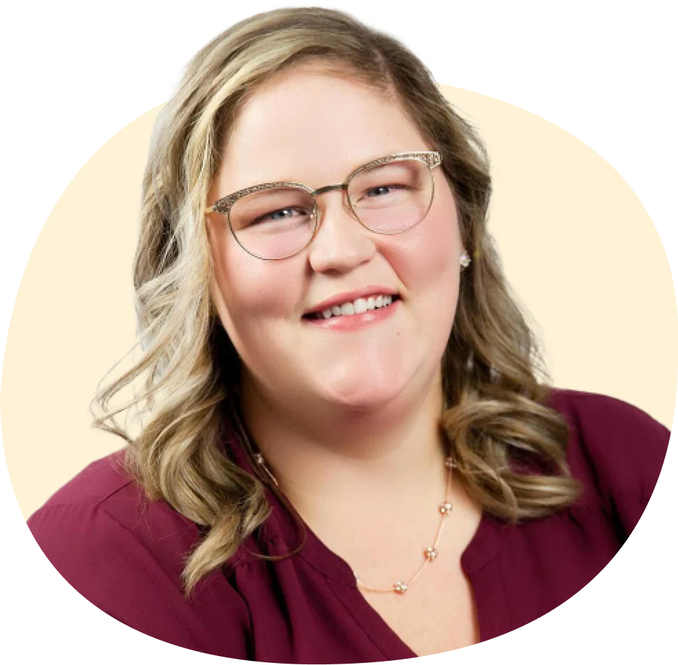 LiveChat®’s customer, Sierra Woodall, explains how LiveChat® helped her direct phone traffic to the website and chat to serve all of her customers.