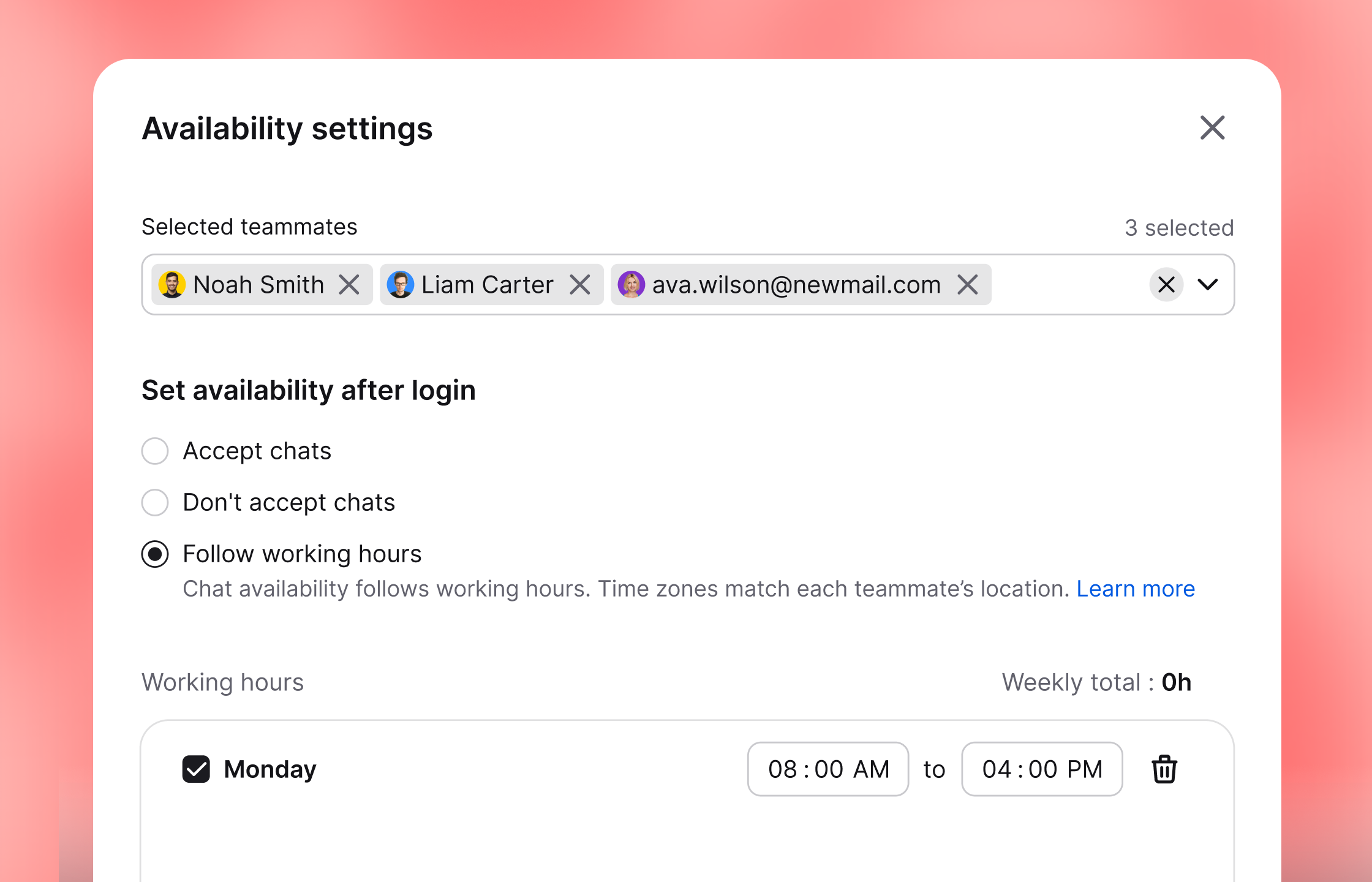 Agent availability details in the Team section of the live chat by Text app.